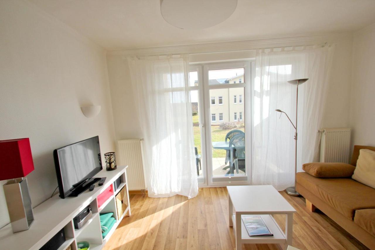 Terrasse, Gratis Nutzung Vom Ahoi Erlebnisbad Und Sauna In Sellin - Meeresblick Fewo 32 Goehren  Eksteriør bilde